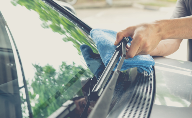 Windshield Wiper Blades Maintenance